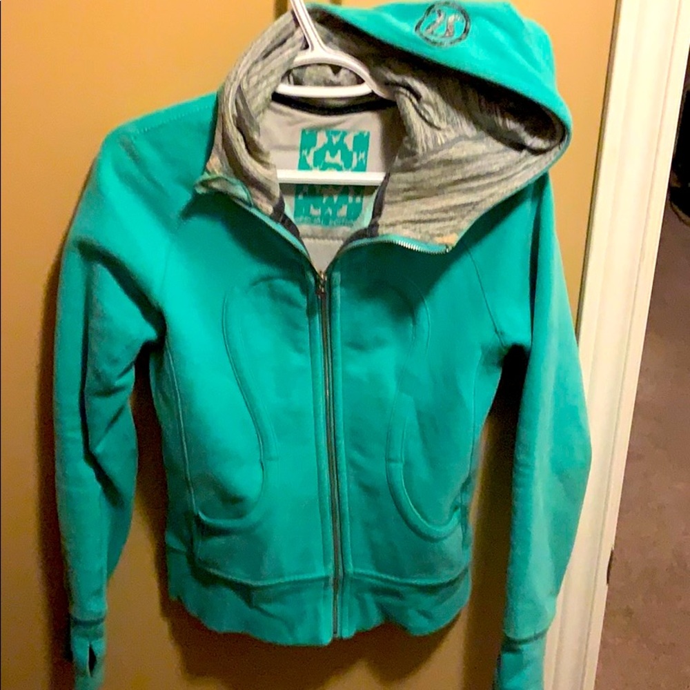 Scuba hoodie